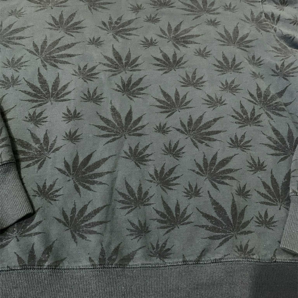 Stylish Blue Leaf Pattern Crewneck Sweatshirt - image 3